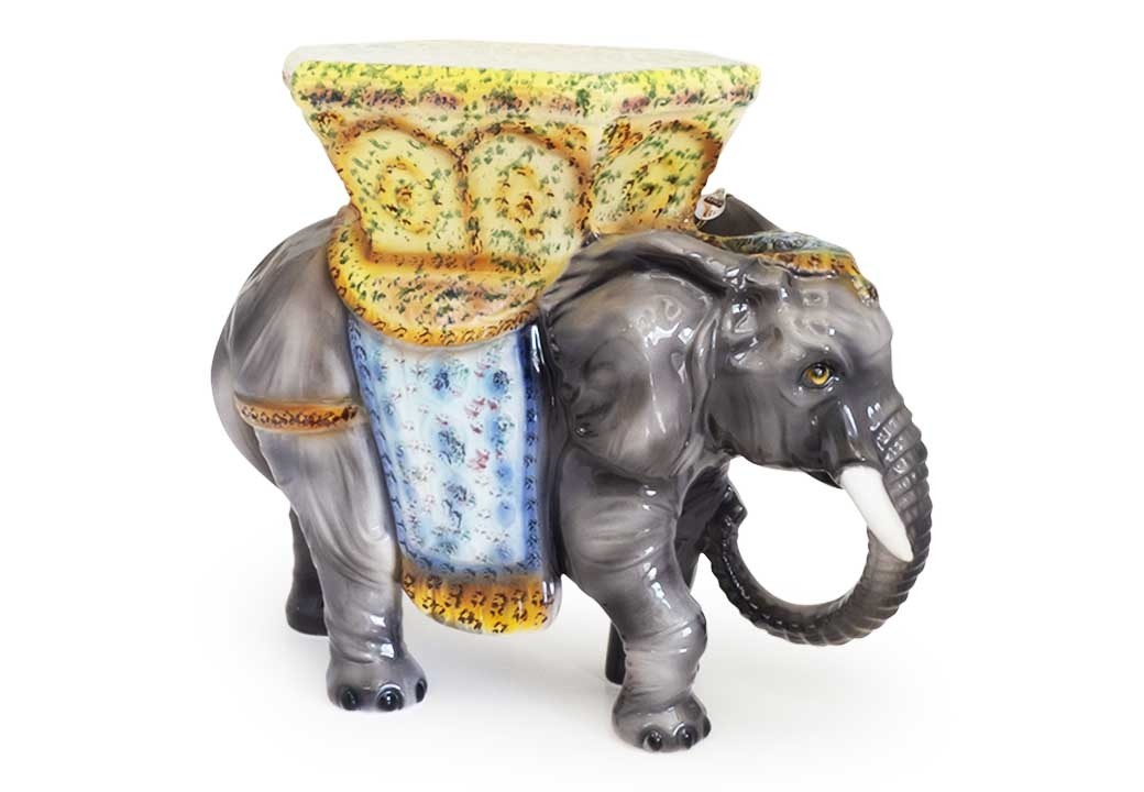 Elefante seat garden